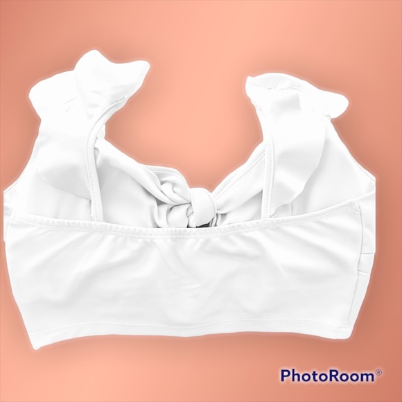 SHEIN Ruffle Crop Top - Picture 3 of 4